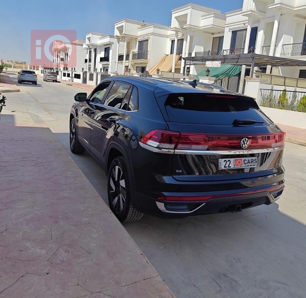 فولكسفاغن أطلس كروس سبورت